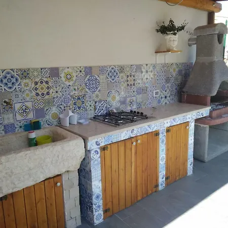 L'isola Del Sole فندق مبيت وإفطار