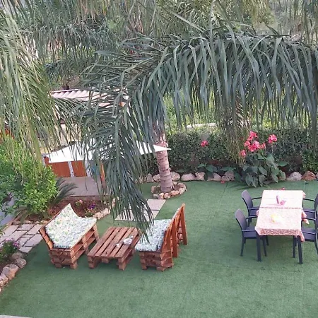 Bed & Breakfast L'isola Del Sole 3*