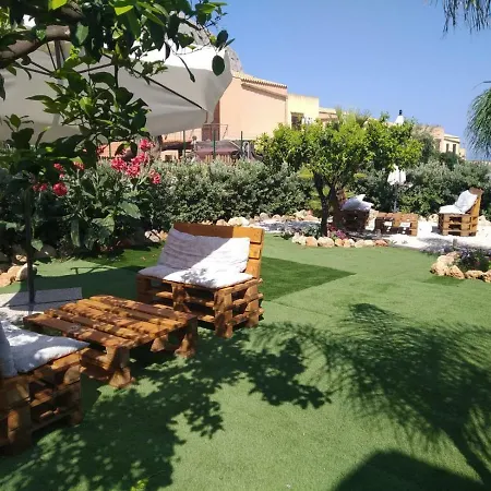 Panzió L'isola Del Sole Castelluzzo